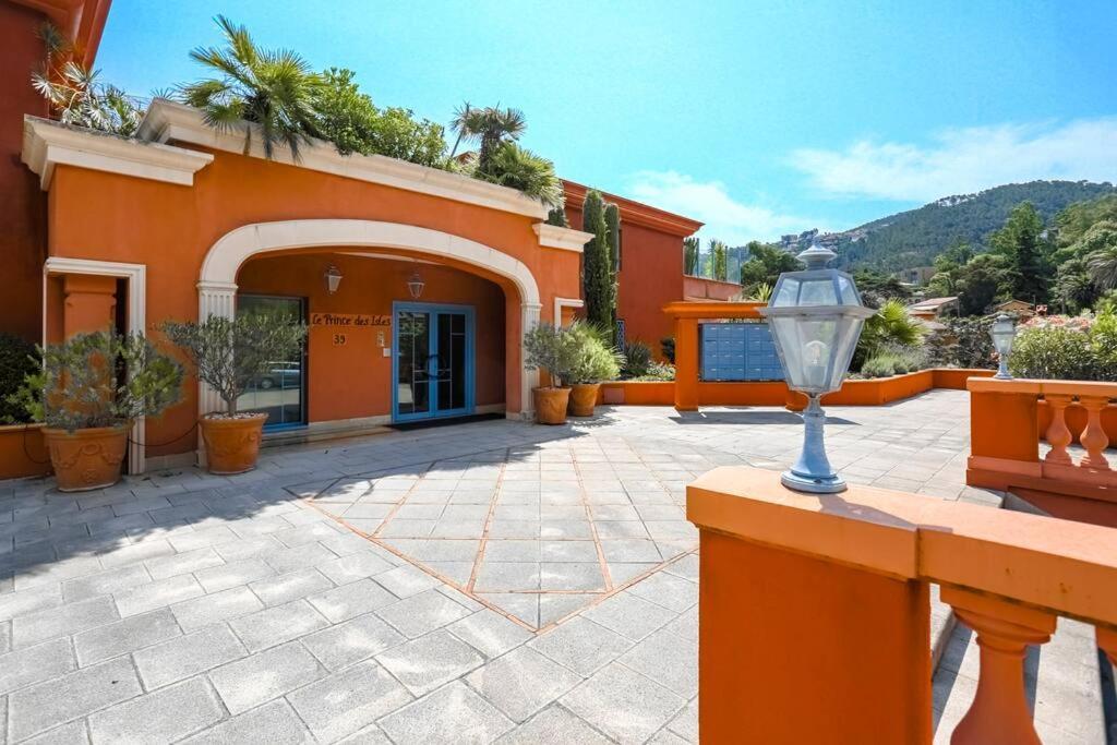 Apartamento French Riviera 1 Bedroom On The Facing Cannes *